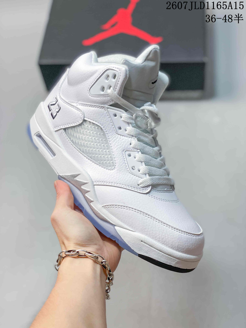 Air Jordan 5 Retro OG White Metallic High-Top Sneakers - product image from the listing.