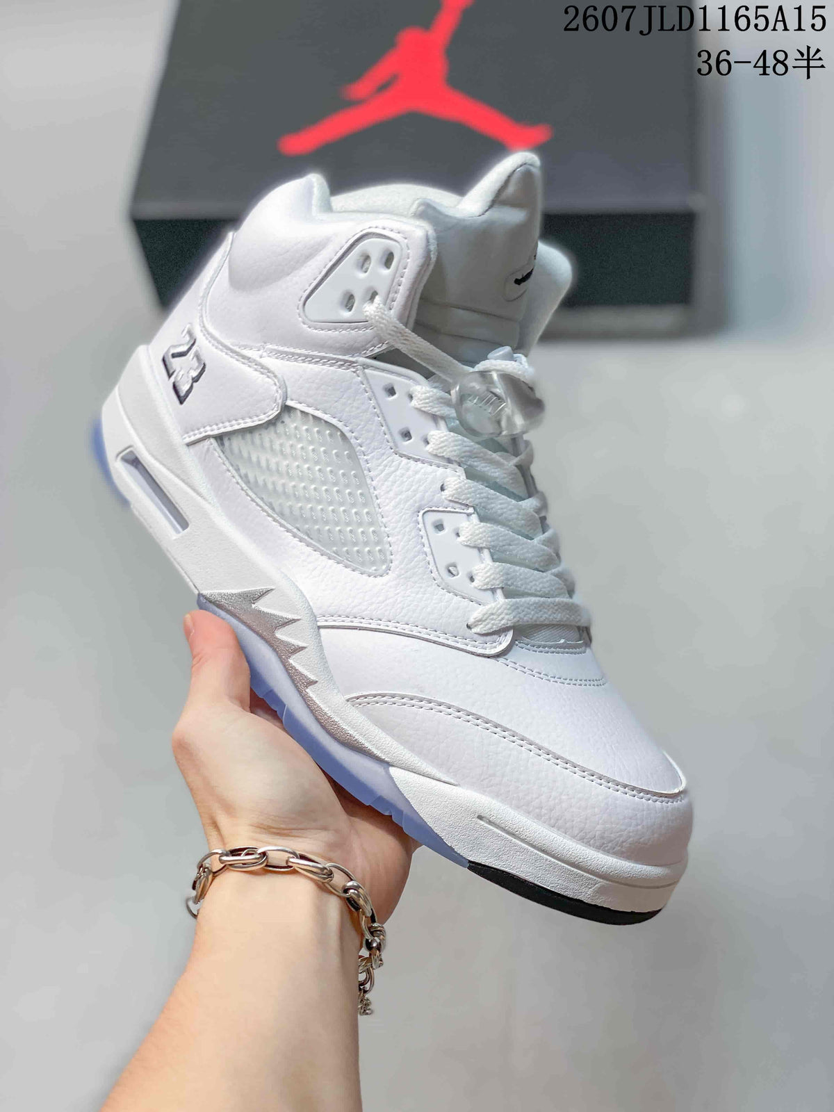 Air Jordan 5 Retro OG White Metallic High-Top Sneakers - product image from the listing.