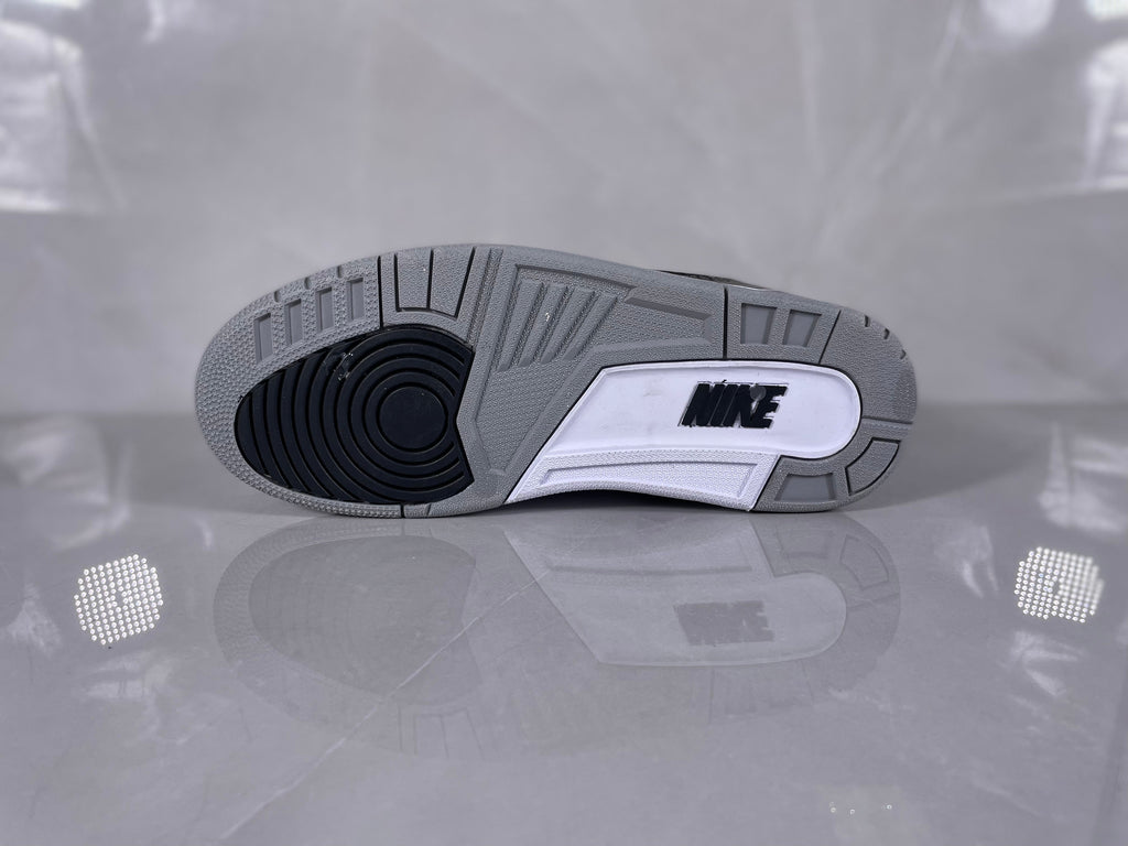 Nike Air Jordan 3 Retro Sneakers in Black Grey - product image from the listing.
