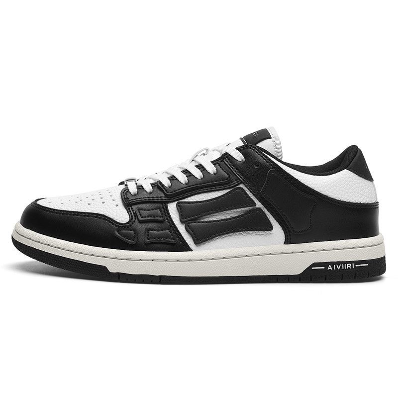 Aiviri Low-Top Sneakers in Black and White FS003-004 - product image from the listing.