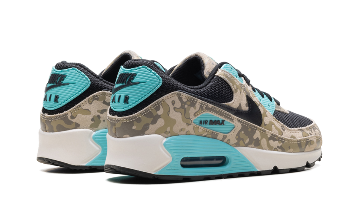 "Aurora Green Camo" Air Max 90 Premium IF1721 100 - product image from the listing.