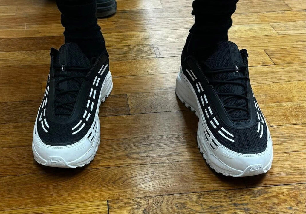 Nike Air Max TL 2.5 CDG Homme Plus in Black White HJ6539-101 - product image from the listing.