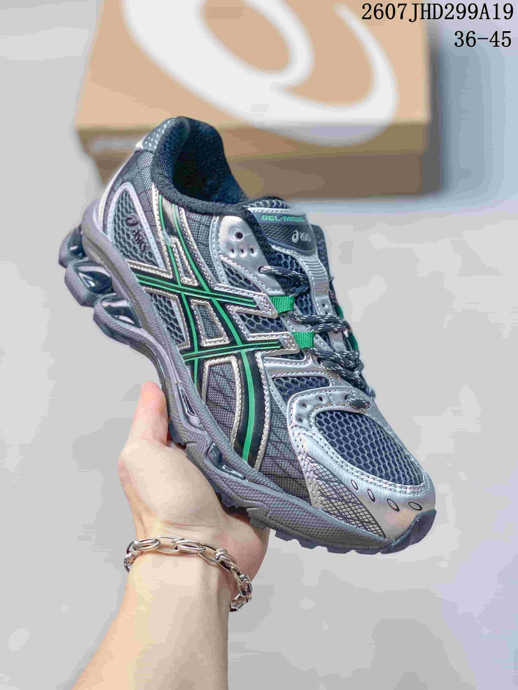 ASICS Gel-Nimbus 10.1 Silver Green Retro Sneakers for Running - product image from the listing.