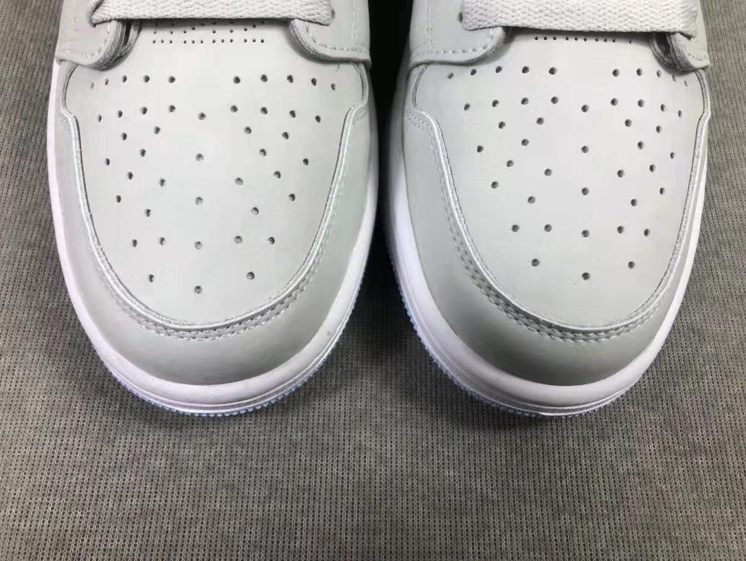 Air Jordan 1 WMNS High Zoom Grey Blue Sneakers - product image from the listing.