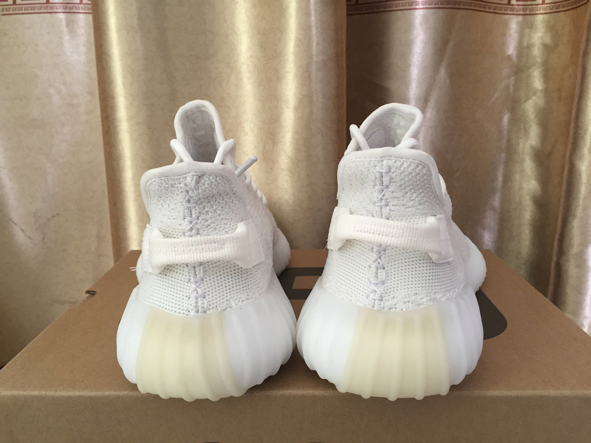 Yeezy 350 V2 Low-Top Sneakers in White Knit - product image from the listing.