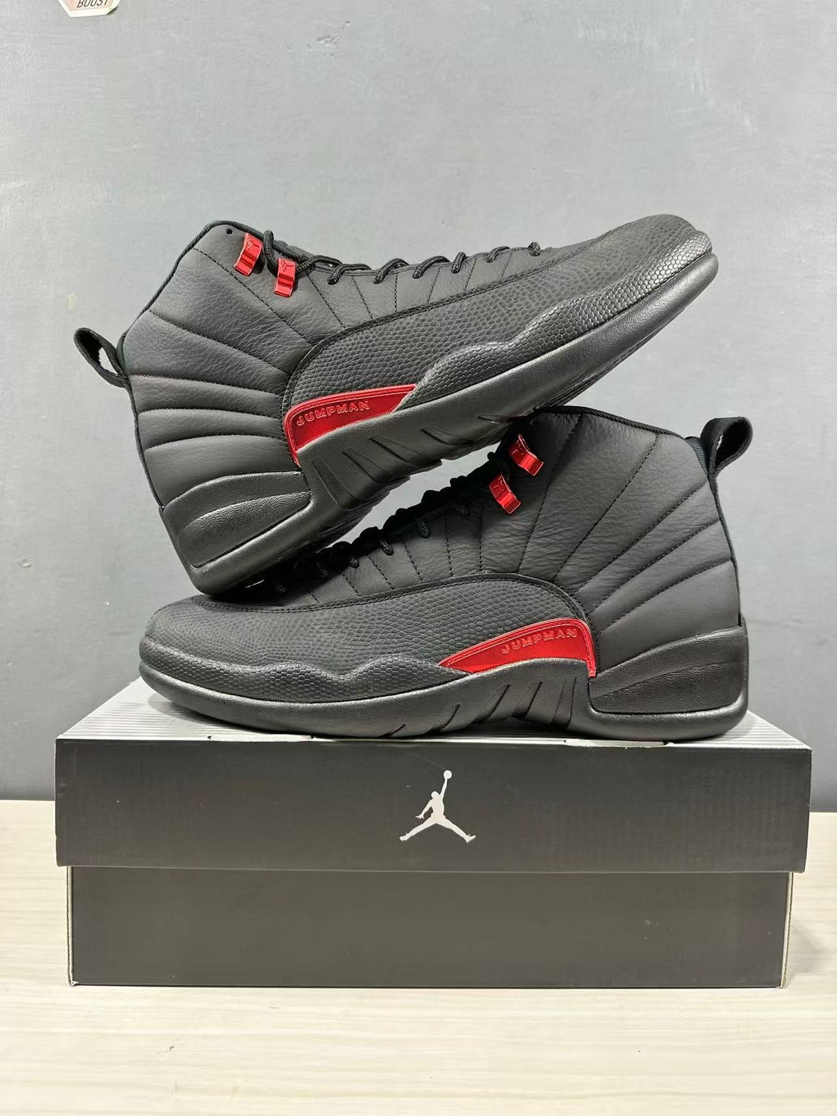 Air Jordan 12 Retro Black Red CT8013-003 - product image from the listing.
