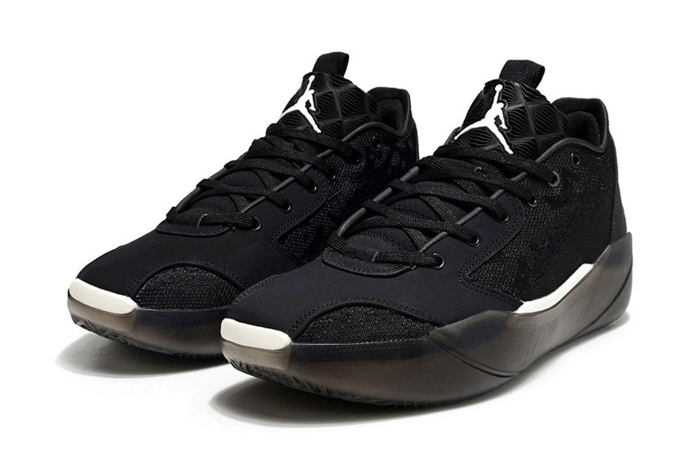 Jordan Luka 39 Low Basketball Footwear - product image from the listing.
