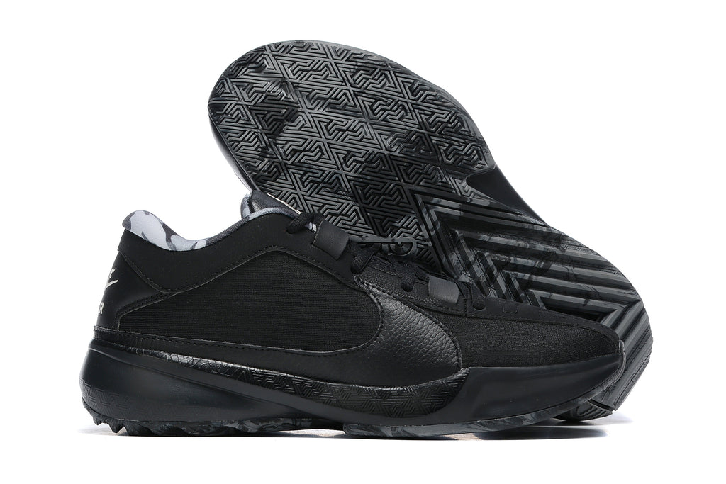 Nike Giannis Immortality 5 Basketball Footwear - product image from the listing.