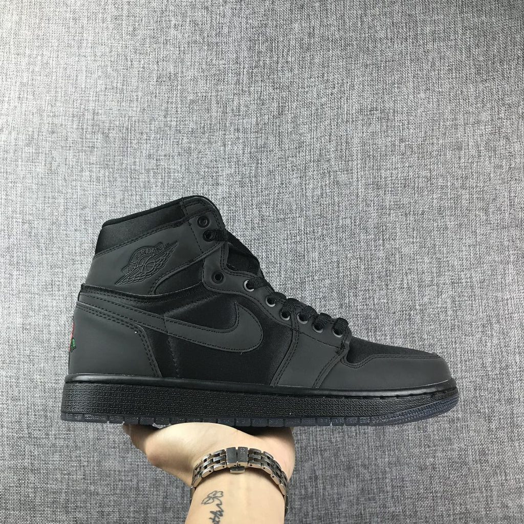 Black Rose Sneakers - Air Jordan 1 Retro High - product image from the listing.