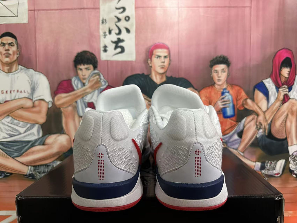 Nike Basketball Shoe in White Red - product image from the listing.