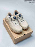 DESCENTE Dualis PRIME WIRE 2.0 Casual Sneakers in Beige - product image from the listing.