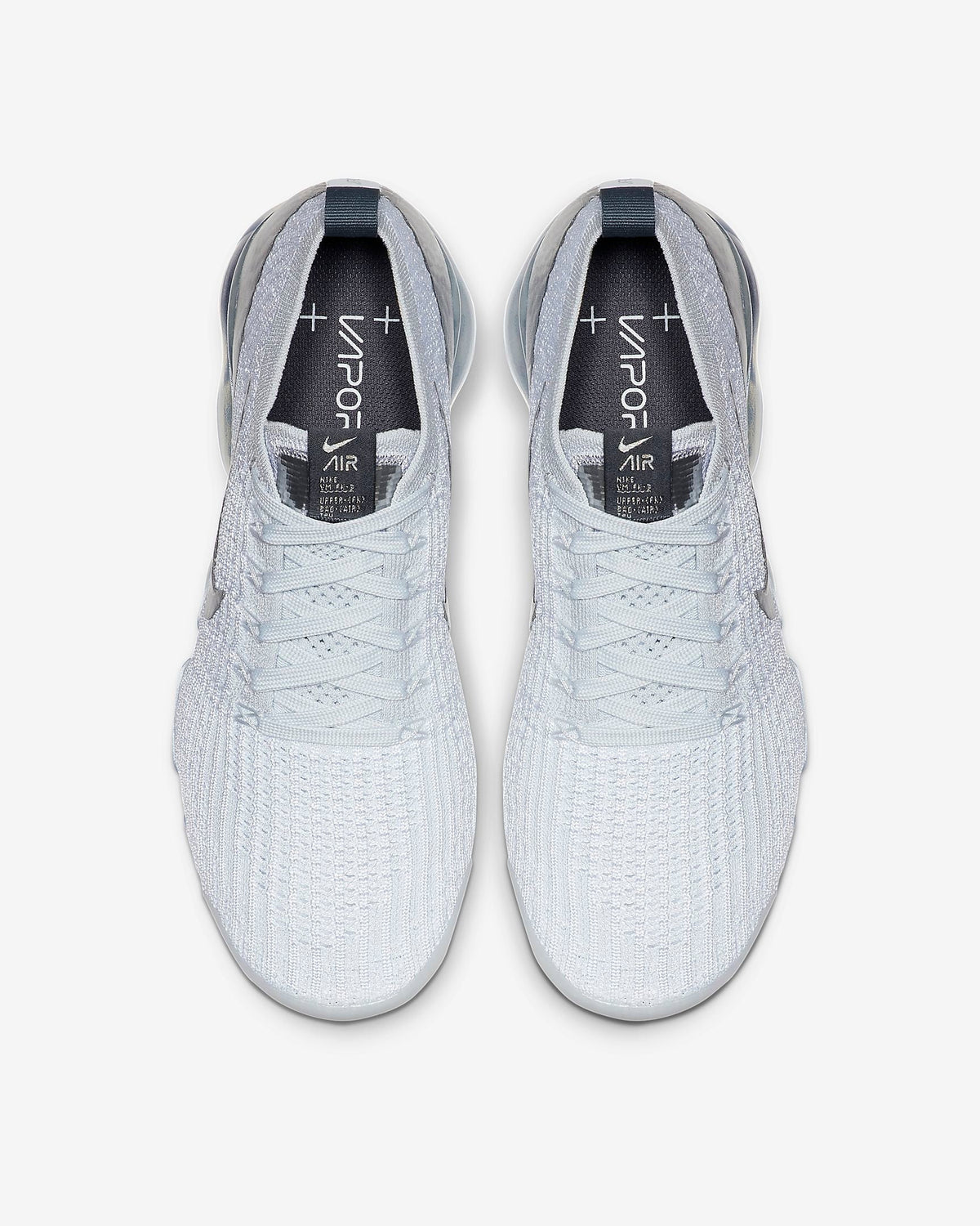 Nike Air VaporMax Flyknit 3 AJ6900-101 Trainers - product image from the listing.