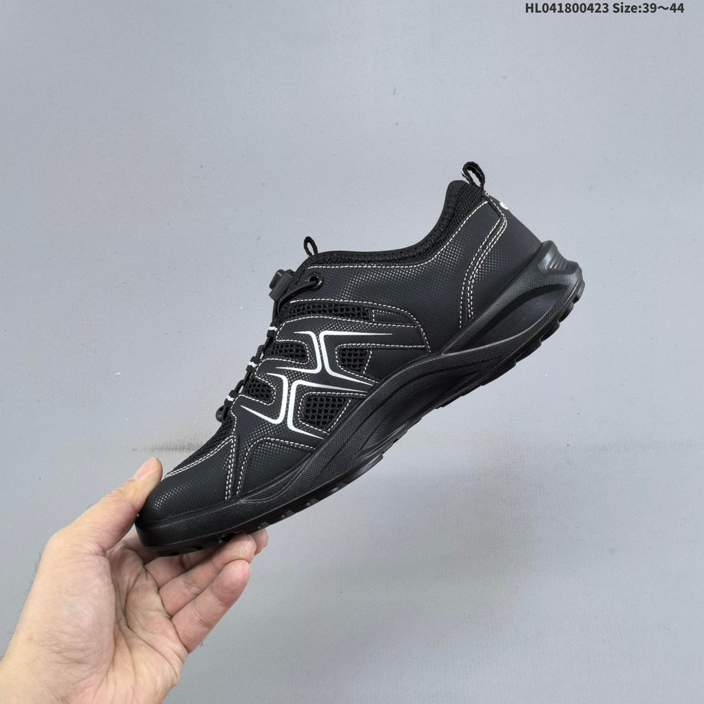 ECCO Black Mesh Lace-Up Casual Trainers - product image from the listing.