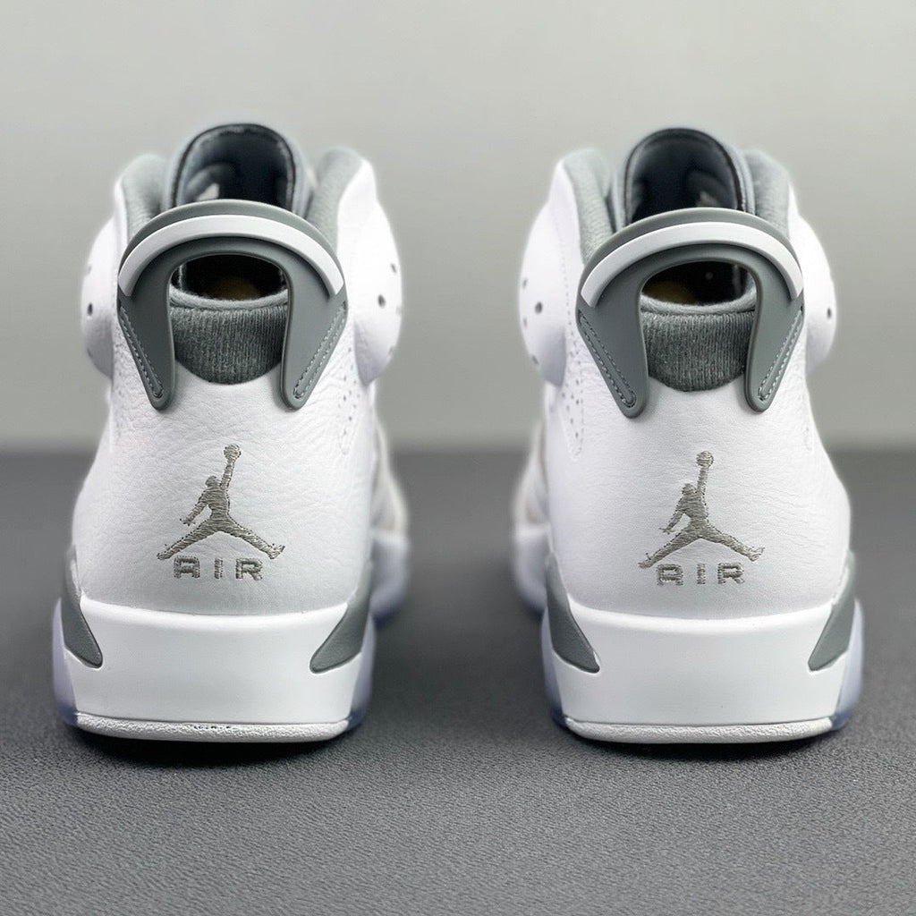 Air Jordan 6 Retro Cool Grey Sneakers CT8529-100 - product image from the listing.