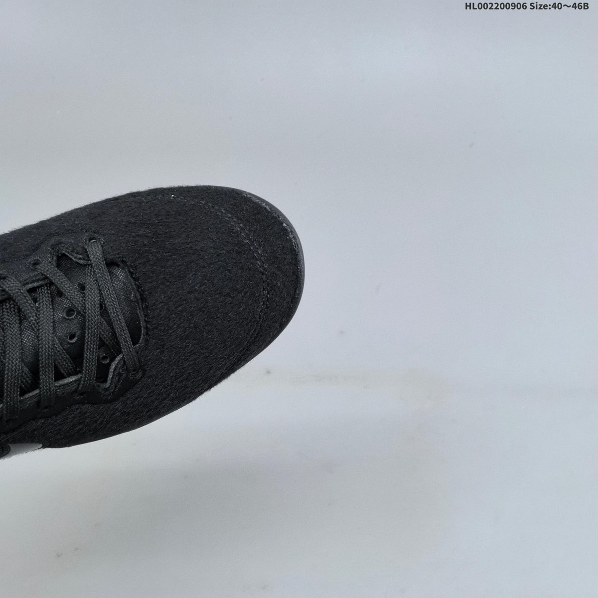 Nike Kobe 8 EXT Protro New Year The Horse Basketball Shoes in Black Gold - product image from the listing.