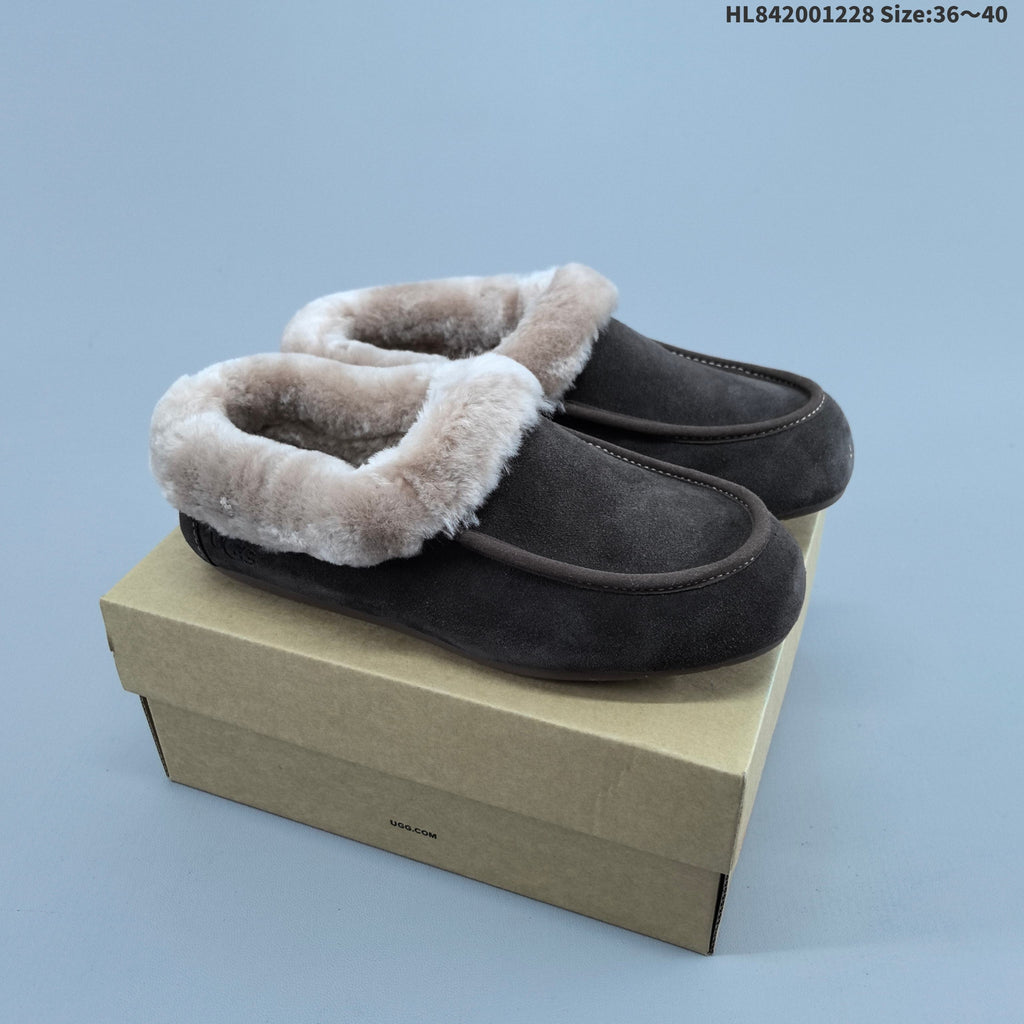 Classic Mini Dipper Suede Slippers with Faux-Fur Trim by UGG - product image from the listing.