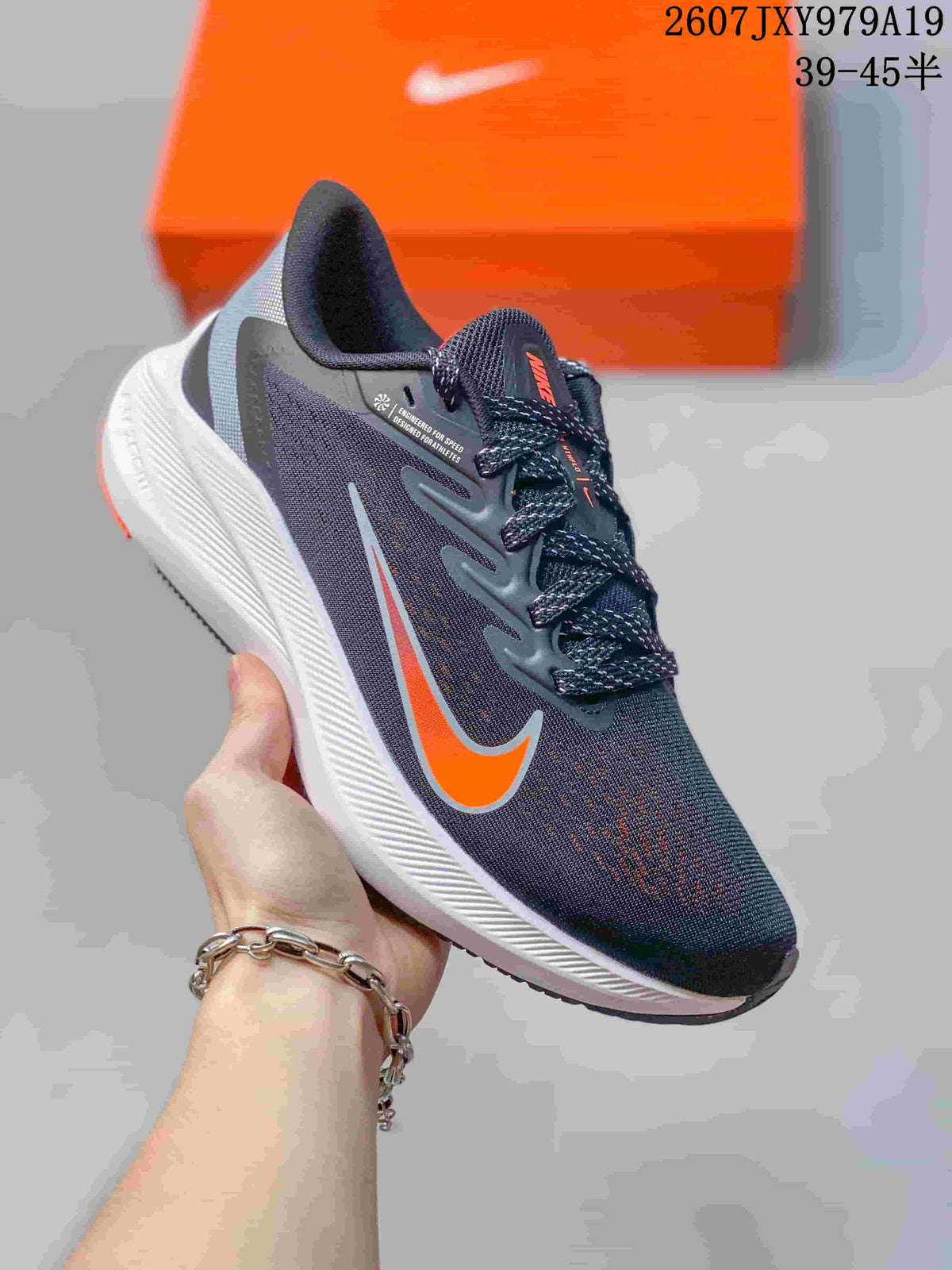 Men's Nike Zoom Winflo 7 Running Sneakers JXY979A19 - product image from the listing.