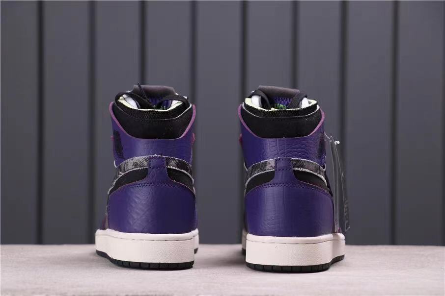 Jordan 1 Zoom Air CMFT Bayou Boys in Black Purple DC2133-500 - product image from the listing.