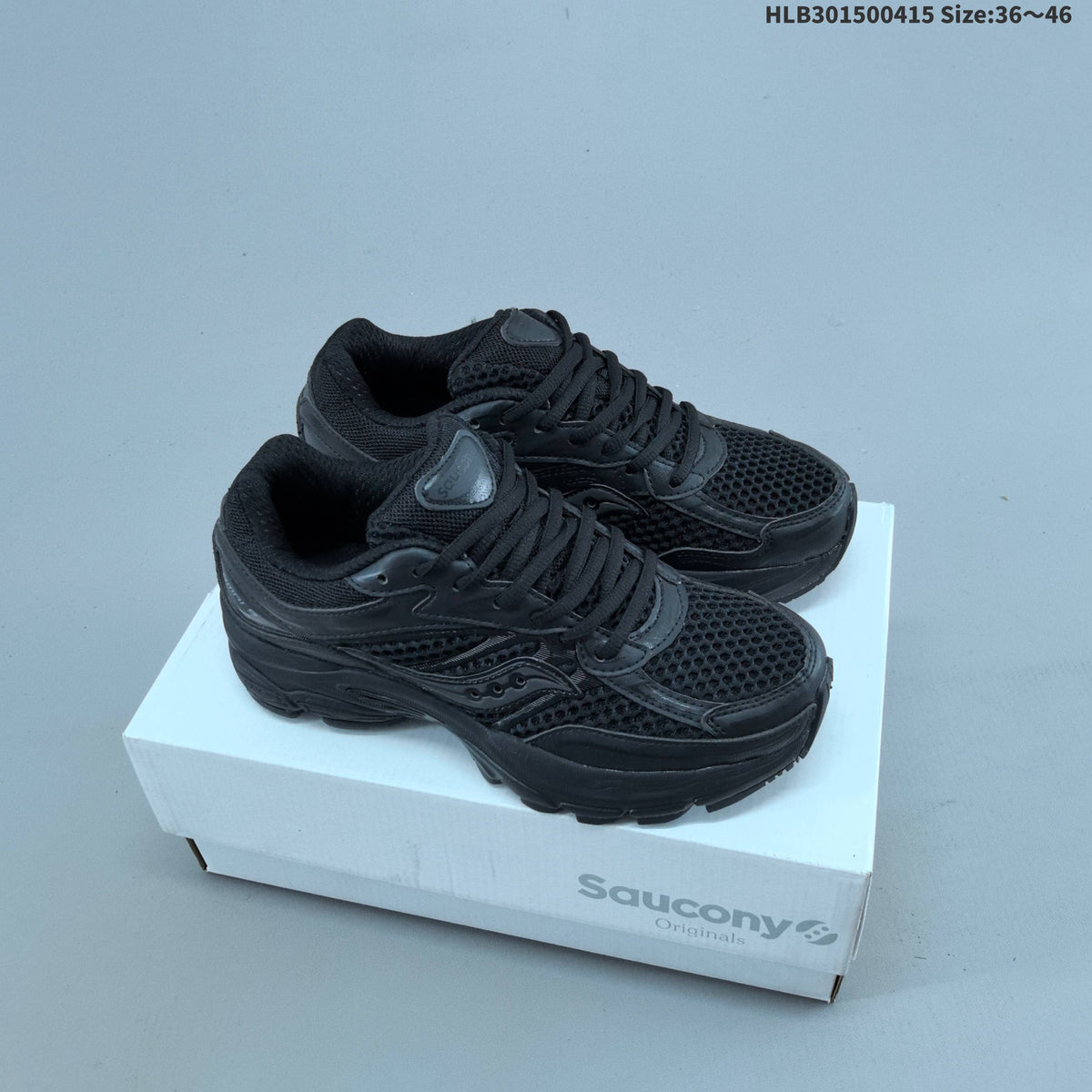Saucony ProGrid Omni 9 Retro Sneakers for Running - product image from the listing.