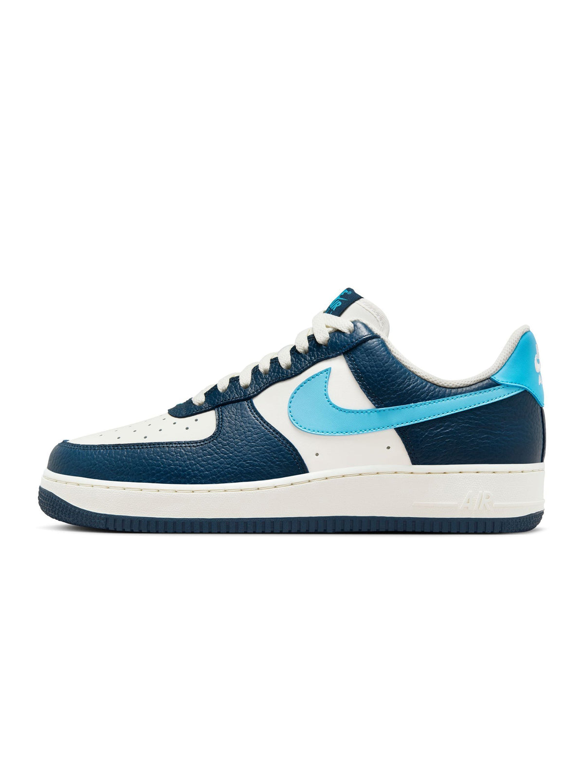 Men's Nike Air Force 1 '07 - Armory Navy/Baltic Blue - product image from the listing.