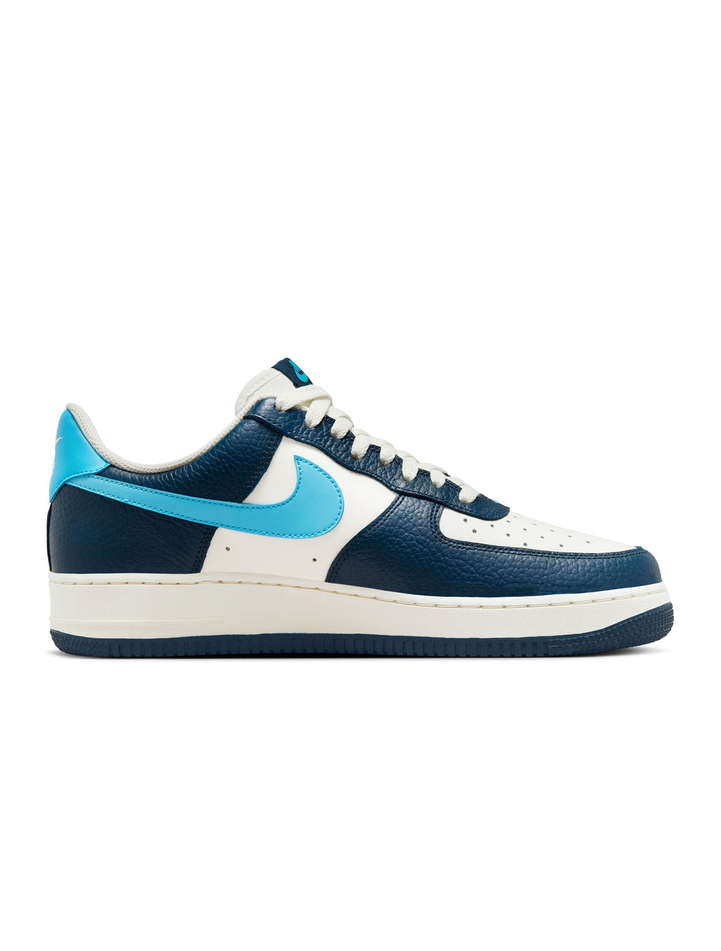 Men's Nike Air Force 1 '07 - Armory Navy/Baltic Blue - product image from the listing.
