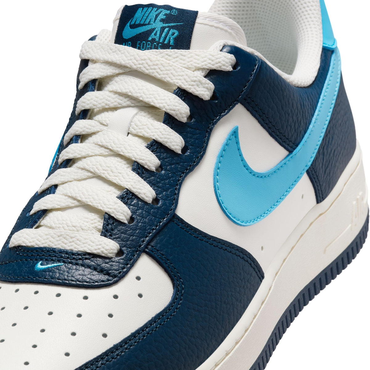 Men's Nike Air Force 1 '07 - Armory Navy/Baltic Blue - product image from the listing.