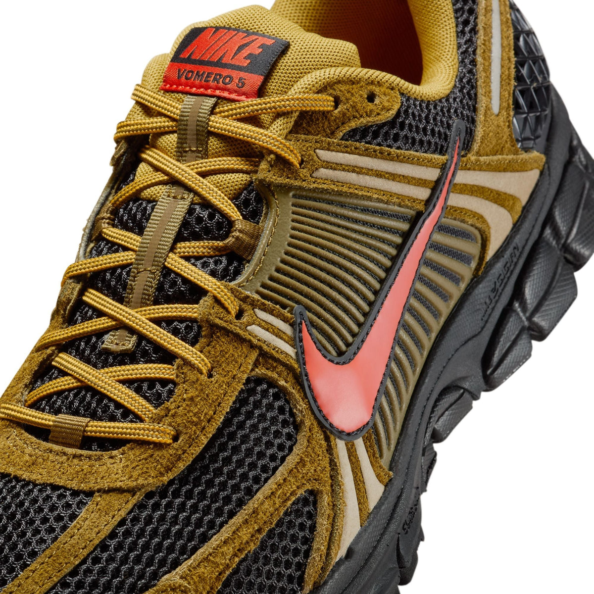 Men's Nike Zoom Vomero 5 "Premium Olive" - - product image from the listing.