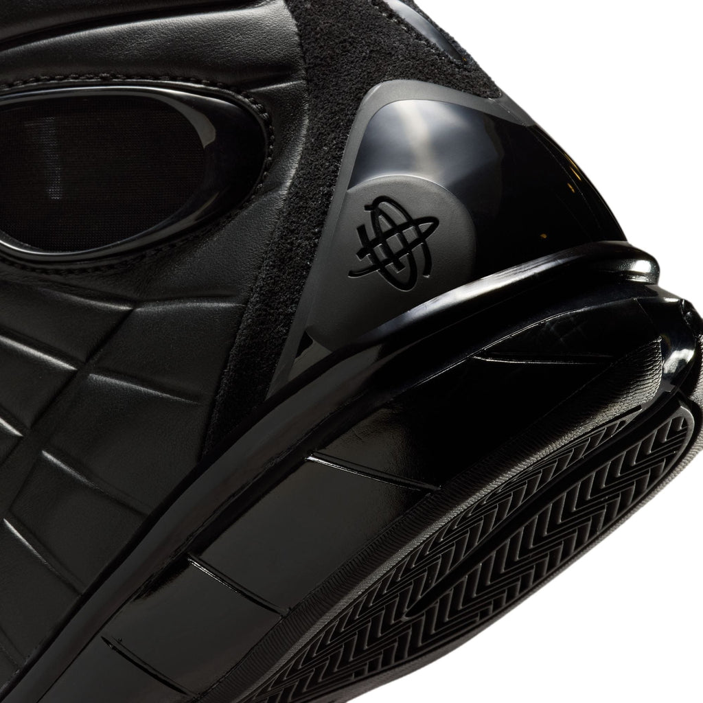 Men's Nike Air Zoom Huarache 2K4 OT Basketball Shoes "Black" - product image from the listing.