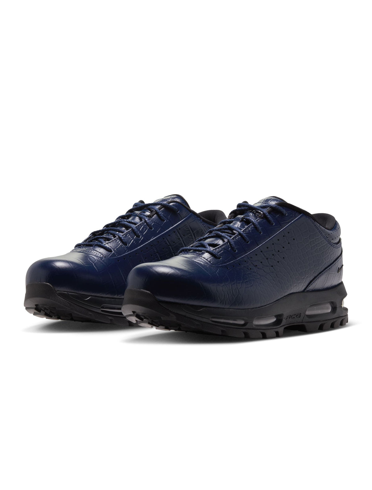 Men's Nike Air Max Goadome Low "Midnight Navy" - - product image from the listing.