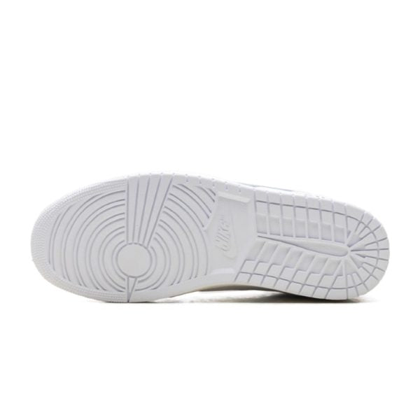 "Virgil Abloh Archive - Alaska" Air Jordan 1 - product image from the listing.