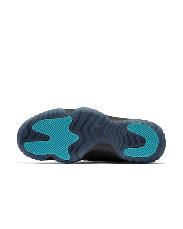 "Gamma Blue" Jordan 11 Retro 2025 - product image from the listing.