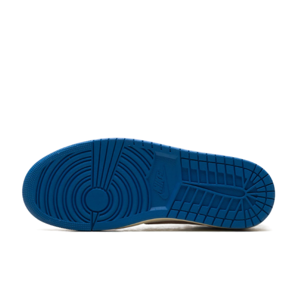 "Travis Scott - Fragment - Sail" Air Jordan 1 Low - product image from the listing.