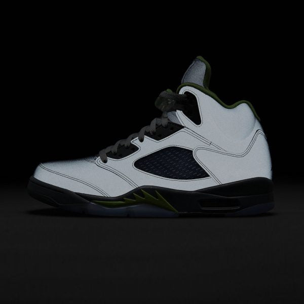 Retro"Green Bean 2022′′ - Air Jordan 5 - product image from the listing.