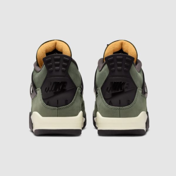 "Undefeated (2025)" Air Jordan 4 OG SP - product image from the listing.
