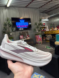 Women's Brooks size 10 - product photo shown in the listing for this item.