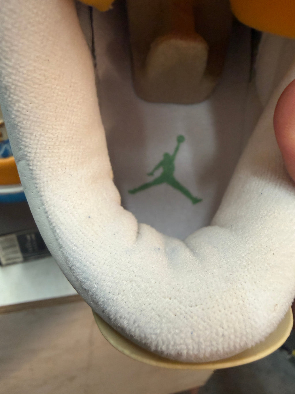 "Do the Right Thing" Jordan 3 Size 11 - product image from the listing.