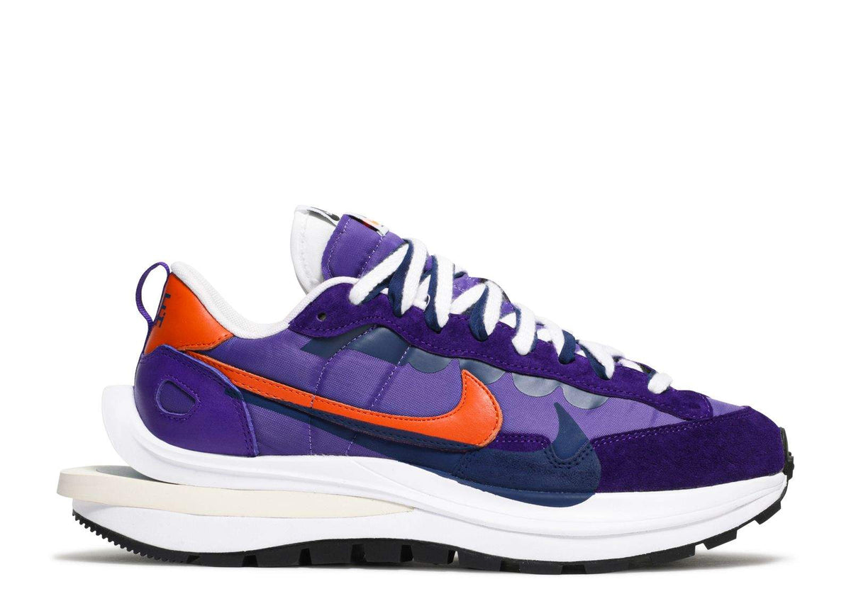 Nike sacai x VaporWaffle 'Dark Iris' Sneaker - product image from the listing.