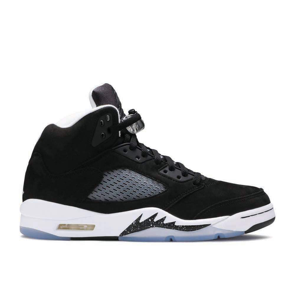 Air Jordan 5 Retro 'Oreo' 2021 Footwear - product image from the listing.