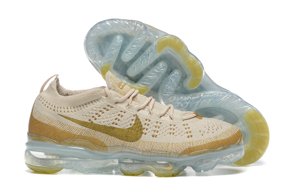 Nike Air VaporMax 2023 Flyknit Sanddrift Bronze Trainers DV1678-100 - product image from the listing.