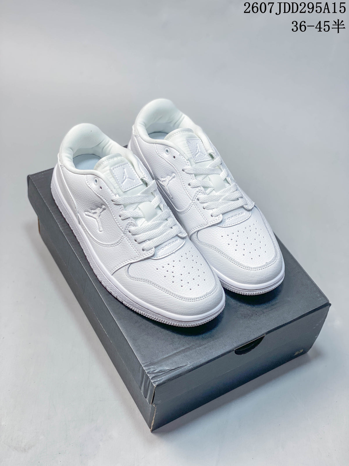 Nike Air Jordan 1 Low Sneakers in White 2607JDD295A15 - product image from the listing.