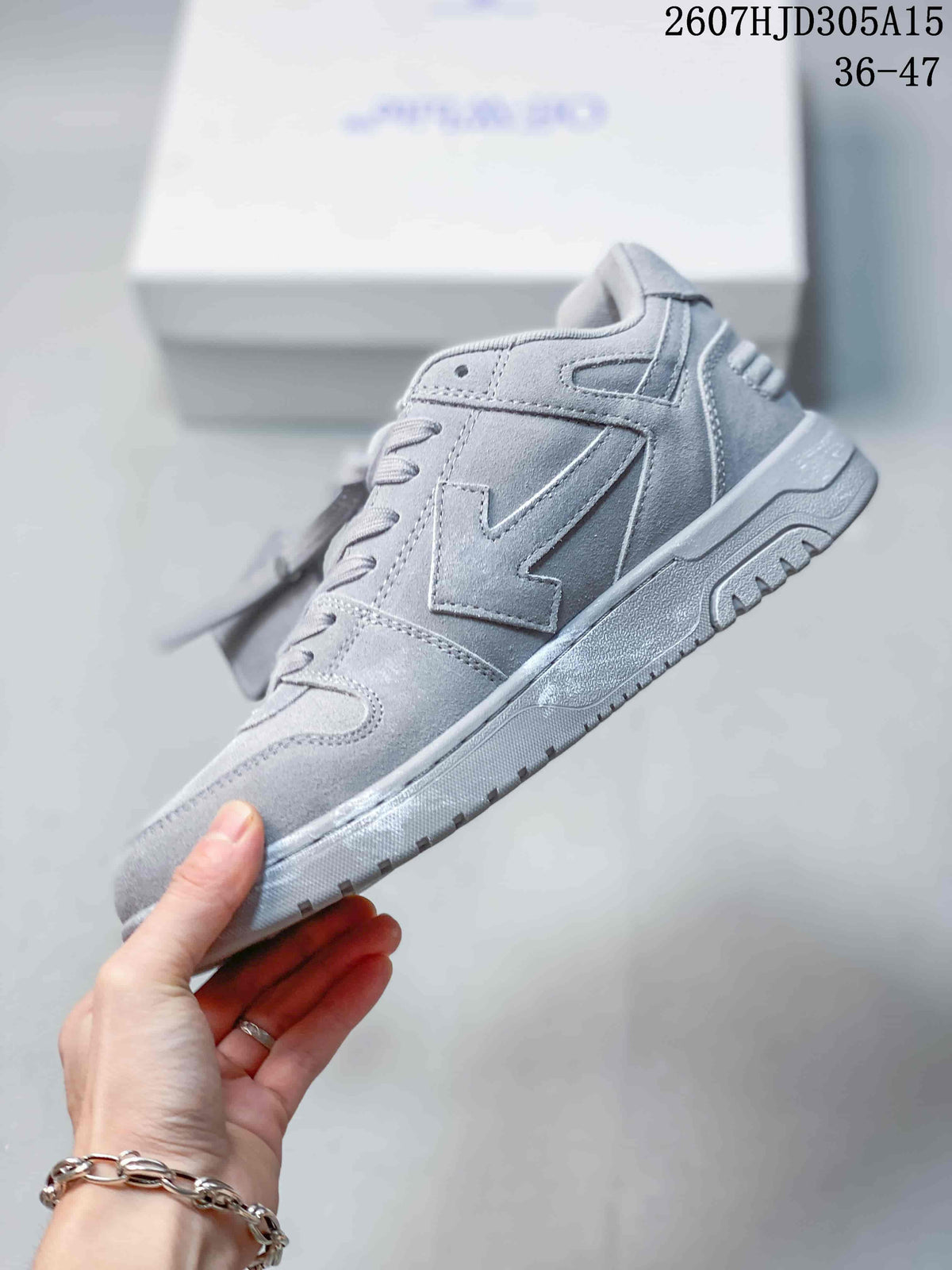 Off-White Low-Cut Lace-Up Sneakers Gray Style 2607HJD305A15 - product image from the listing.