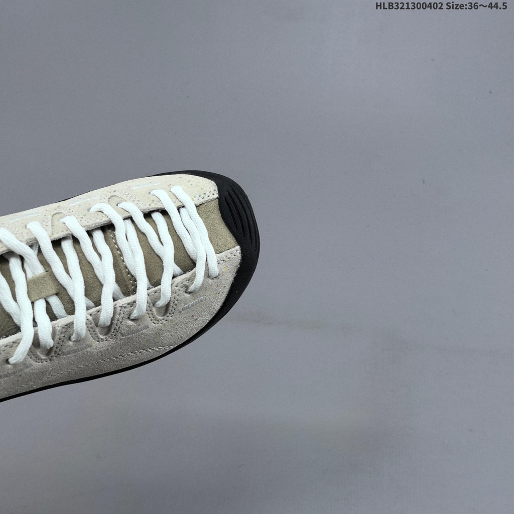 KEEN Jasper Low-Cut Outdoor Sneakers, Cream and Black, 1022266 - product image from the listing.