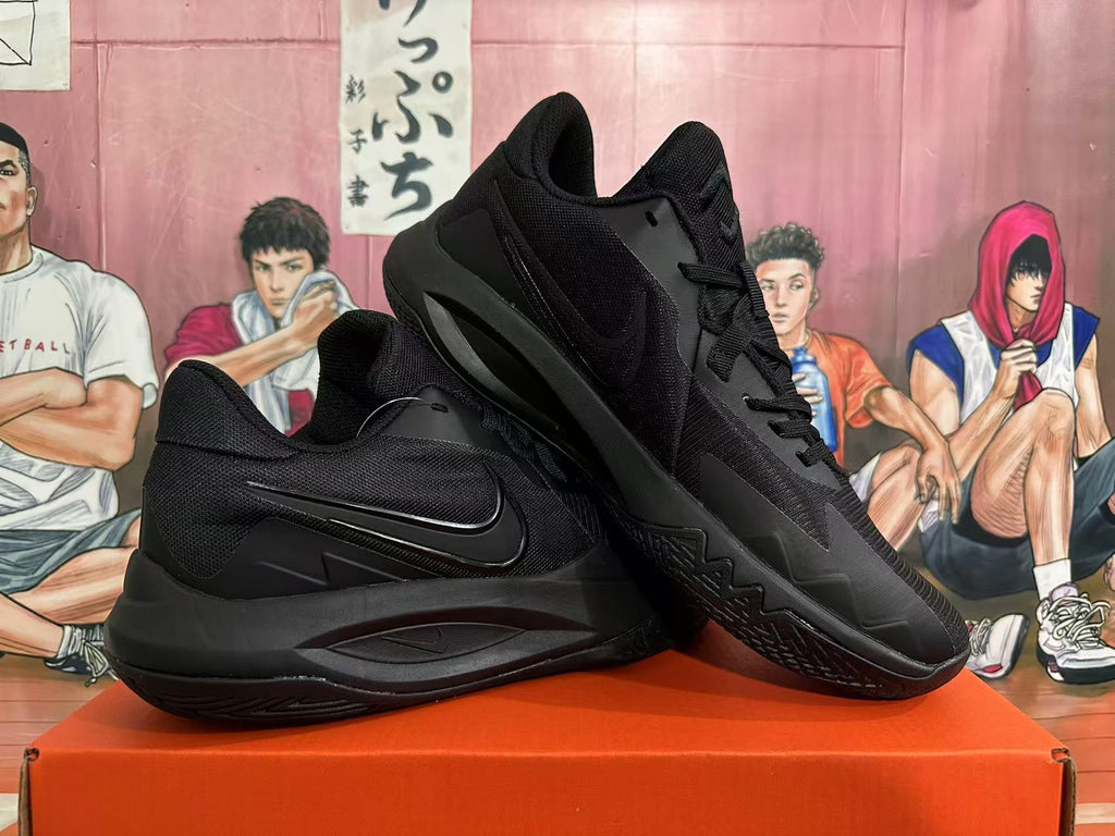 Nike Basketball Shoes, All in Black - product image from the listing.