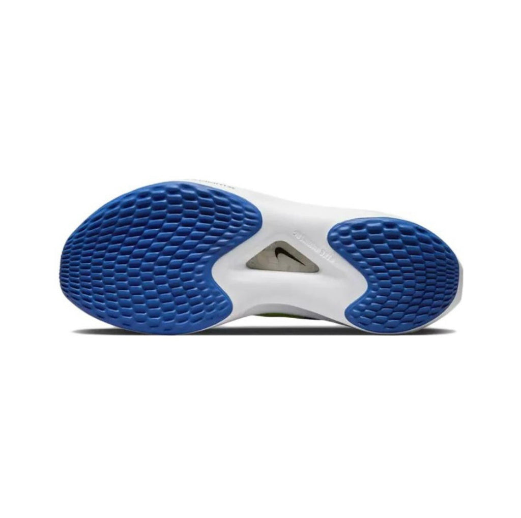 Nike Zoom Fly 5 Premium Shoes for Running DX1599-100 - product image from the listing.