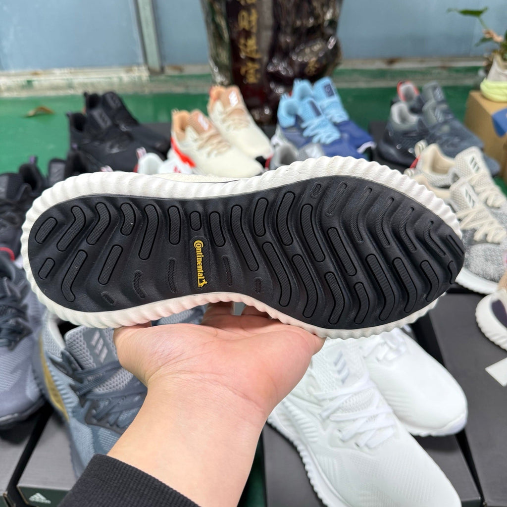 Adidas AlphaBounce Beyond M Trainers in Cream and Lavender - product image from the listing.