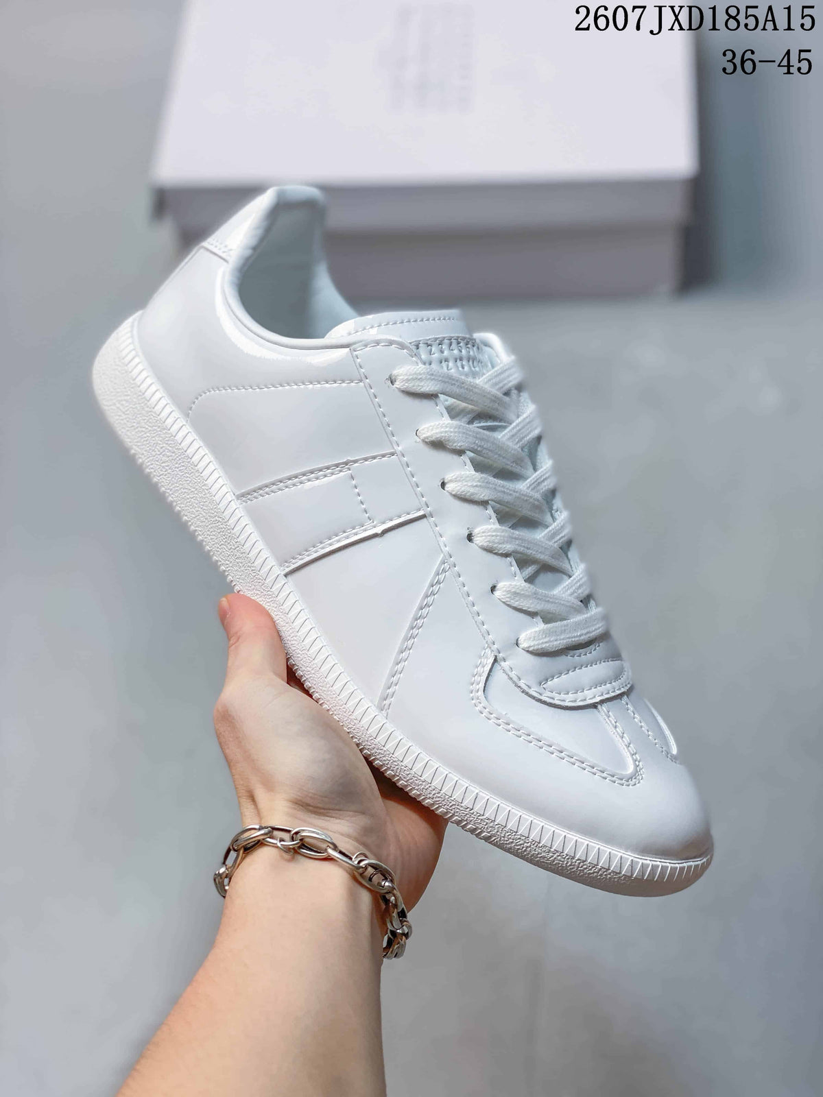Maison Margiela S57WS0236 White Calfskin Trainers - product image from the listing.