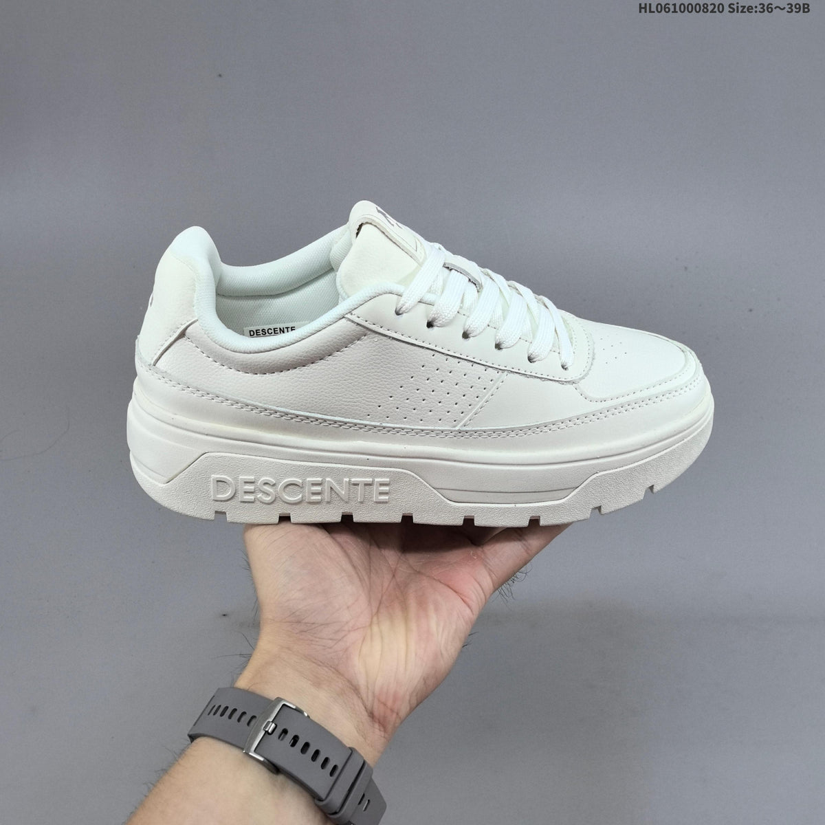 DESCENTE DUALIS DE BOARD Low-Cut Sneakers - product image from the listing.