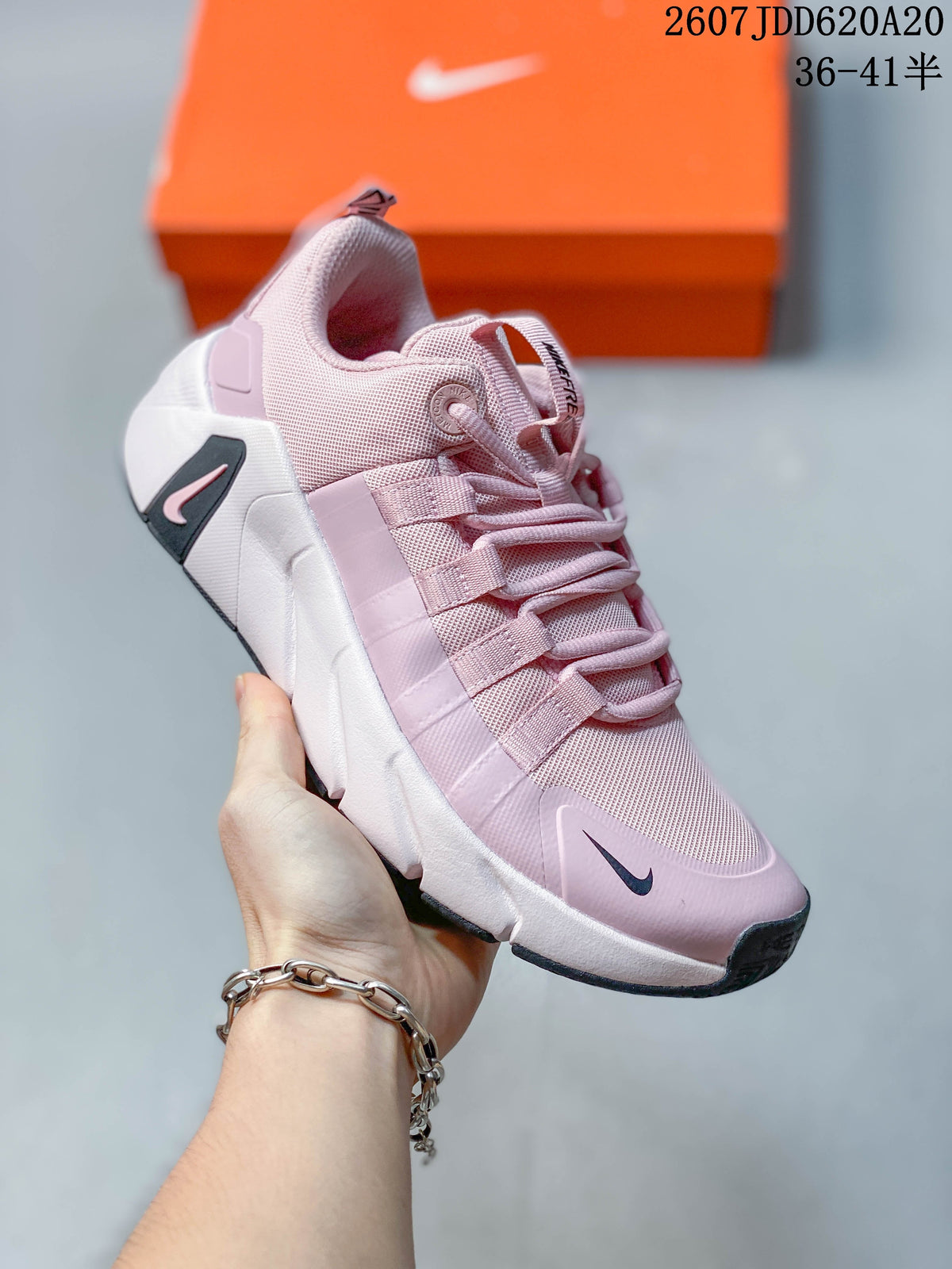 Nike Free Metcon 7 Training Shoes in Pink White 2607JDD620A20 - product image from the listing.