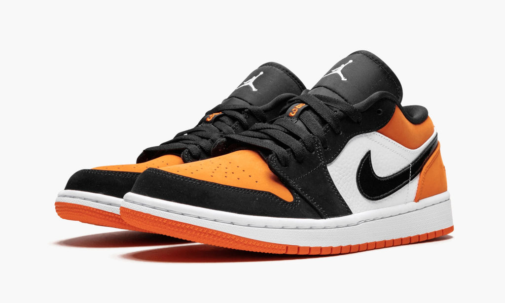"Shattered Backboard" Air Jordan 1 Low - product image from the listing.