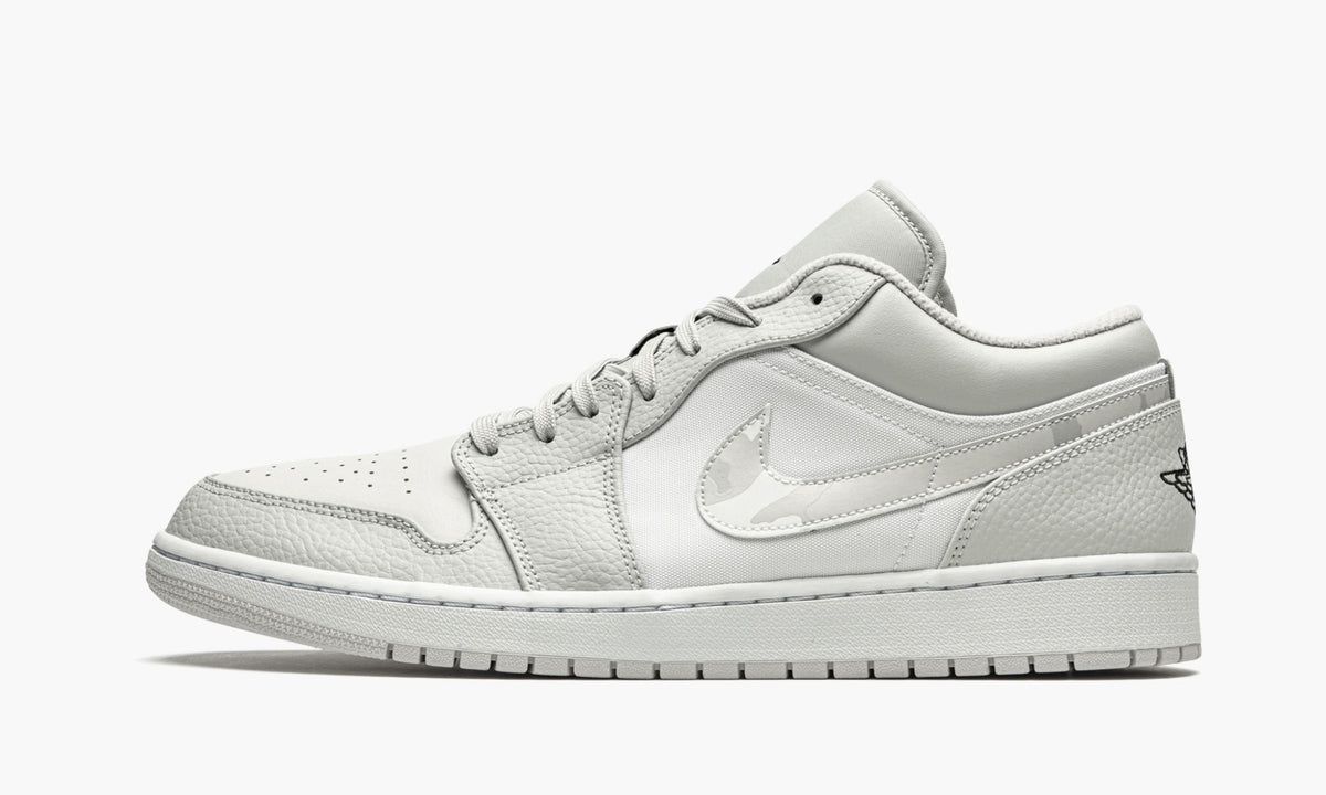 "White Camo" Air Jordan 1 Low - product image from the listing.